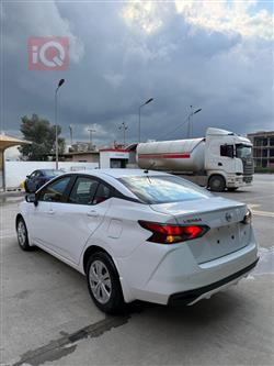 نیسان ڤێرسا